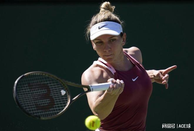 他从开局就 他从开局就