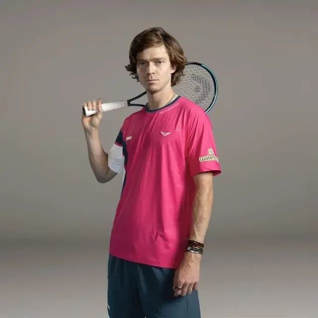 高开低走 高开低走