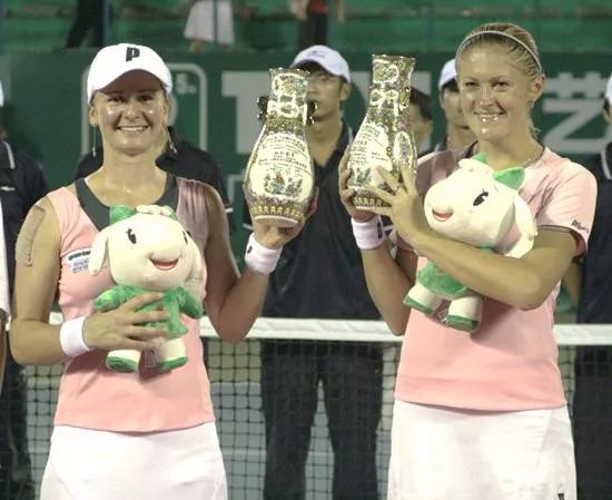 稳定的中场 稳定的中场